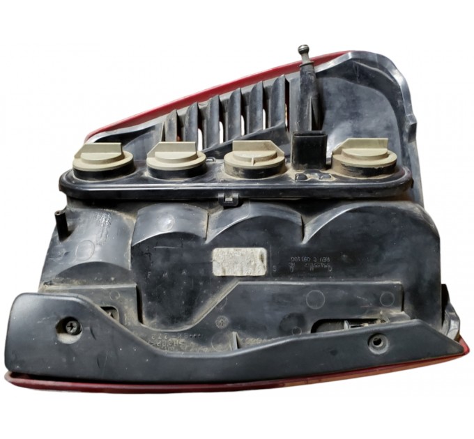 Фонарь задний правый Jeep Grand Cherokee WJ 1998-2004 55155142AC