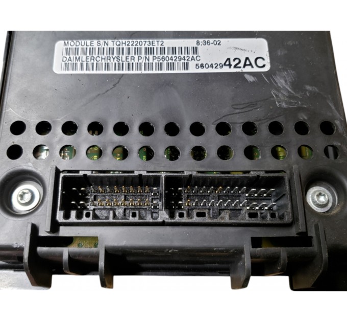 Блок предохранителей Jeep Grand Cherokee WJ 1998-2004 56042942AC