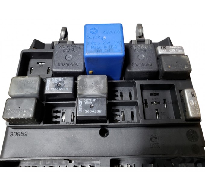 Блок предохранителей Jeep Grand Cherokee WJ 1998-2004 56042942AC