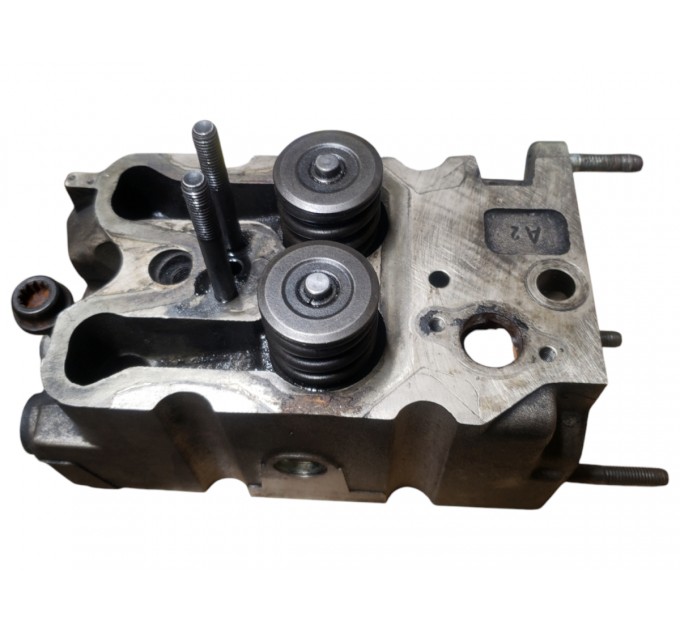 Головка блока цилиндра Jeep Grand Cherokee WJ 3.1D 1998-2004 4883416AB