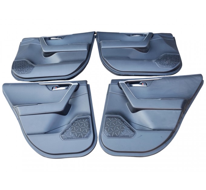 Комплект дверных карт Toyota RAV4 XA50 2018-2023 6762042D30C2