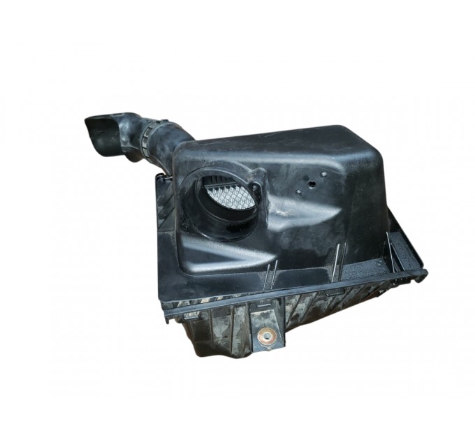 Корпус воздушгого фильтра 3.0crdi jeep grand cherokee wk 2005-2010  53013803AC