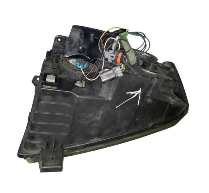 Фара правая  jeep grand cherokee (wk) 2005-2010 55156672AG
