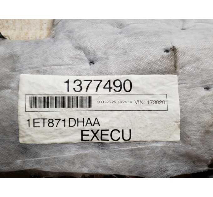 Карта двери задняя левая правый руль Jeep Grand Cherokee WK 3.0D 2005-2010 1ET871DHAA