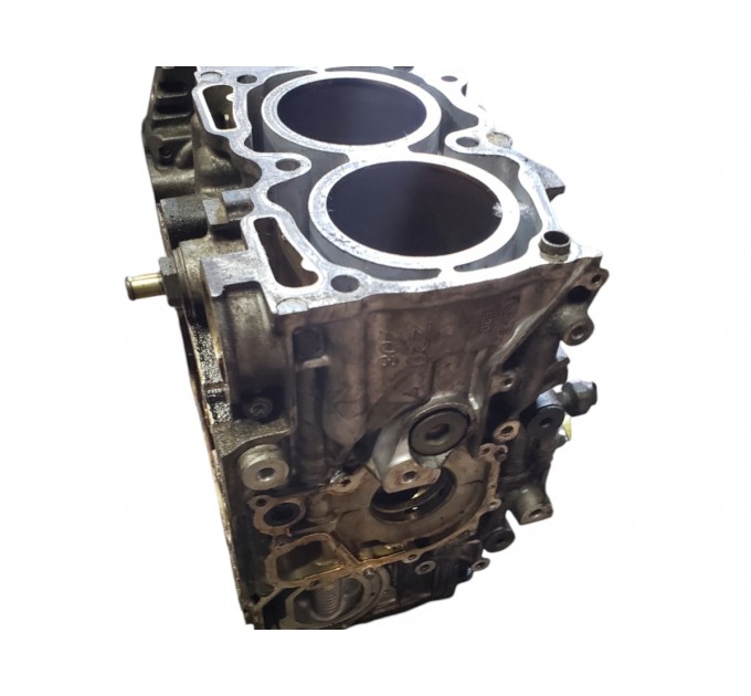 Блок двигателя голый Subaru Legacy BP 2.0 2003-2009 11008AA860