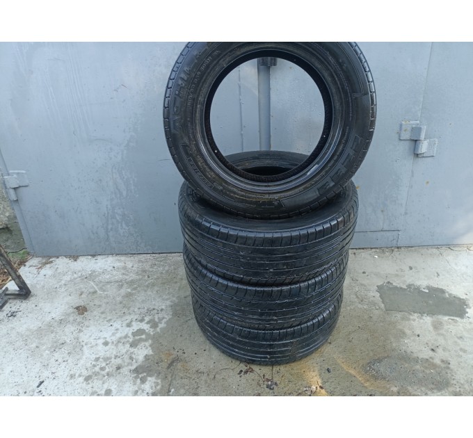 Комплект всесезонной резины R16 225/60