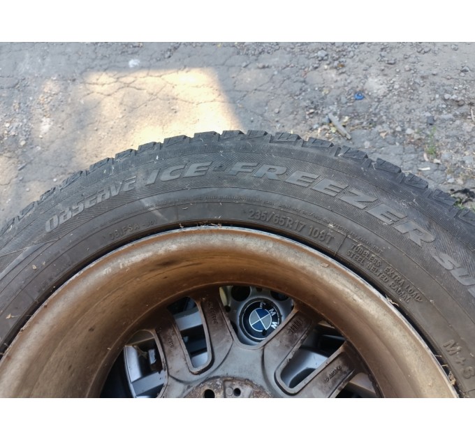 Комплект колёсных дисков с зимней резиной 235/65 R17 BMW X5 E53 SEH2IS40
