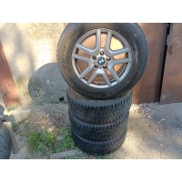 Комплект колёсных дисков с зимней резиной 235/65 R17 BMW X5 E53 SEH2IS40 Комплект колёсных дисков с зимней резиной 235/65 R17 BMW X5 E53 SEH2IS40