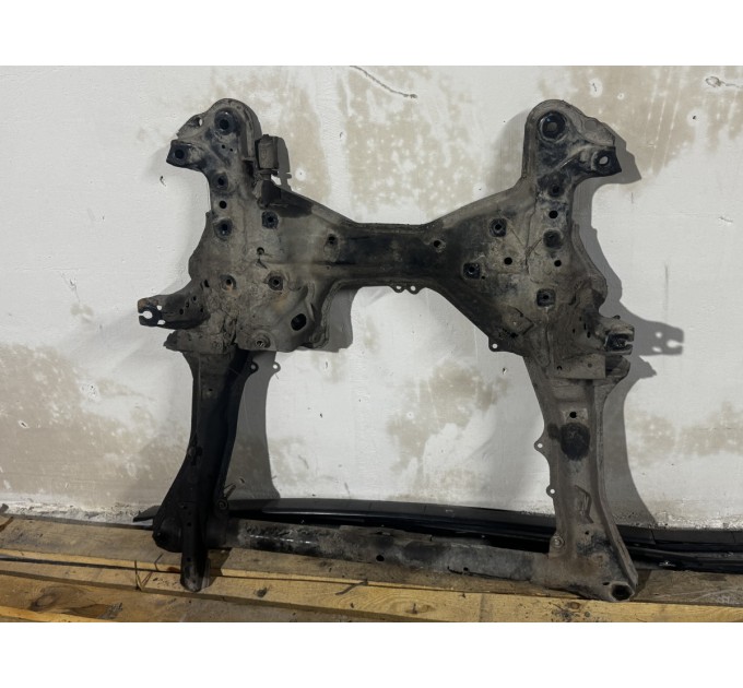 подрамник передний honda cr-v 3 2006-2012 50200SWYE02