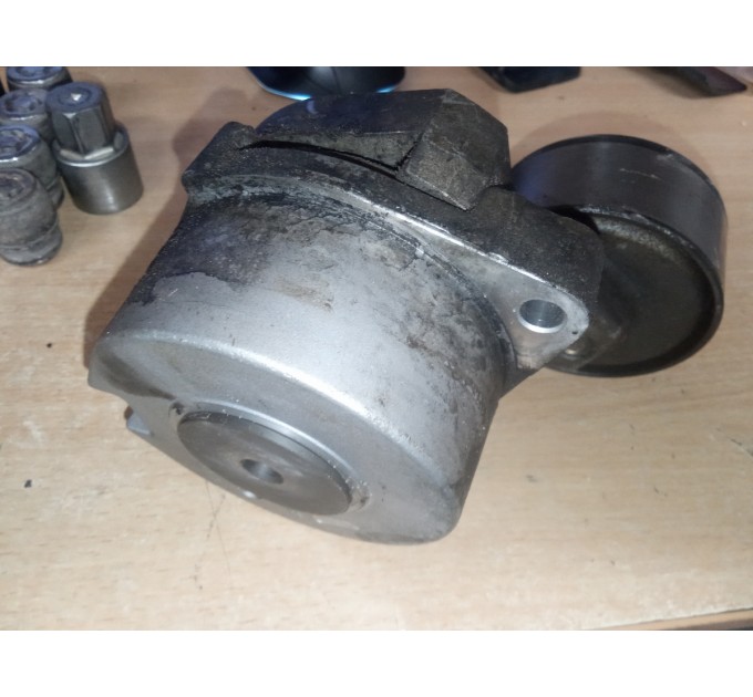 Натяжитель приводного ремня Honda CR-V 3 2.2cdti 2006-2010 31170RBDE02