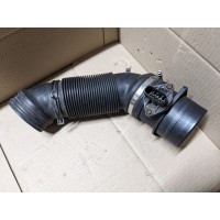 Расходомер воздуха с патрубком Volkswagen Touran 2.0D 2003-2006 074906461B