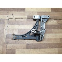 Рычаг передний нижний с кронштейном лев прав Volkswagen Touran 2.0D 2003-2006 1K0407153G