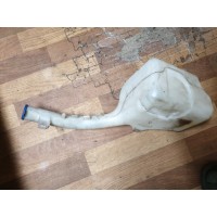 Бачок омывателя стекла Ford Fiesta MK5 1.3 2002-2008 2S6117618AH