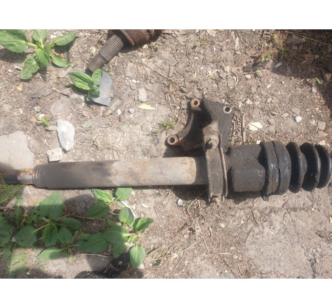 Промвал Ford Fiesta MK5 1.3 2002-2008 1742888