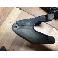 Кронштейн двигателя правый Ford Transit 2006-2014 2.2D RWD 1713352