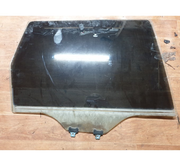 Стекло двери задней правой Subaru Forester SH 2.0d 2008-2013 62009SC000