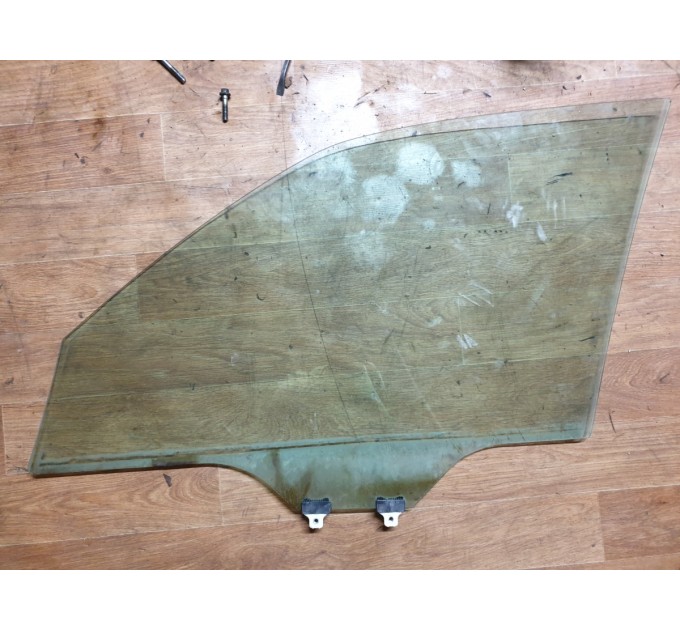 Стекло двери передней правой Subaru Forester SH 2.0d 2008-2013 61009SC000 (copy)