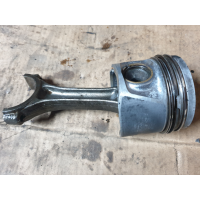 Поршень в сборе с шатуном Volkswagen Touran 2.0D 2003-2006 03G107065C 001