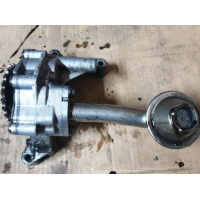 Маслянный насос Volkswagen Touran 2.0D 2003-2006 03G115105