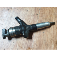 Форсунка Subaru Forester SH 2.0d 2008-2013 16613AA030