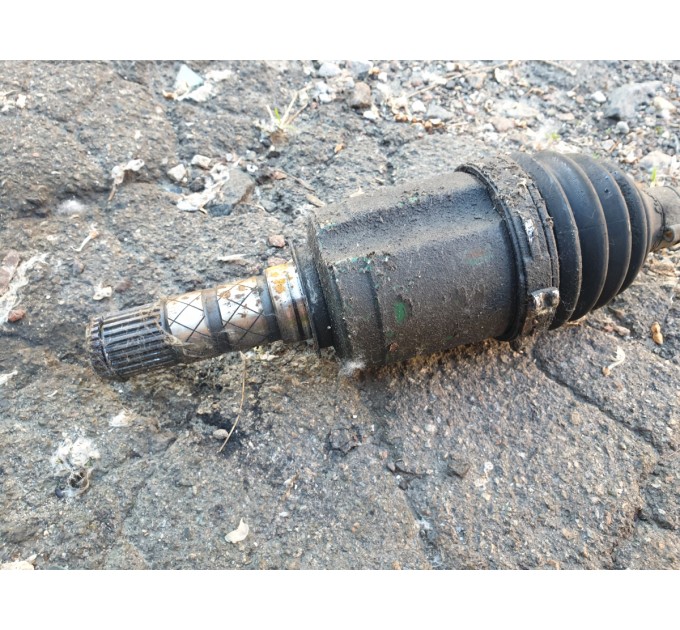 Полуось передняя Subaru Forester SH 2.0D 2008-2013 28321AJ031