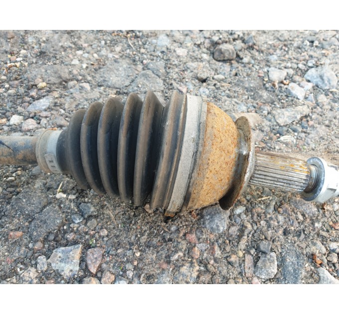 Полуось передняя Subaru Forester SH 2.0D 2008-2013 28321AJ031