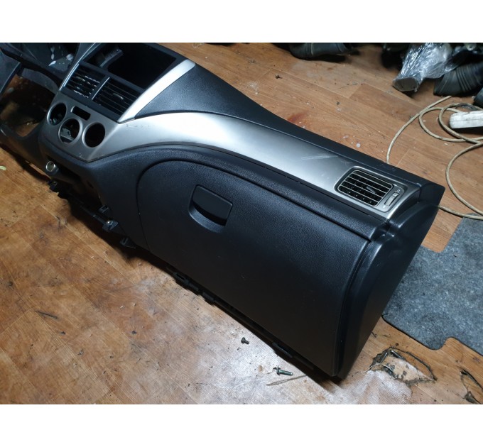 Торпедо Subaru Forester SH 2.0D 2008-2013 66226FG000