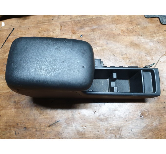 Центральная консоль в сборе Subaru Forester SH 2.0D 2008-2013 92132SC110JC