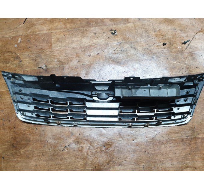 Решетка радиатора Subaru Forester SH 2.0D 2008-2013 91121SC012