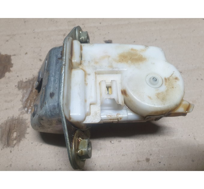 Замок багажника Subaru Forester SH 2.0D 2008-2013 63032FG101