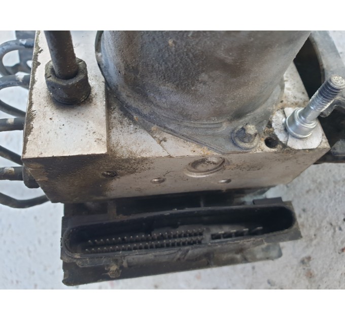 Блок abs Subaru Forester SH 2.0d 2008-2013 27596SC021