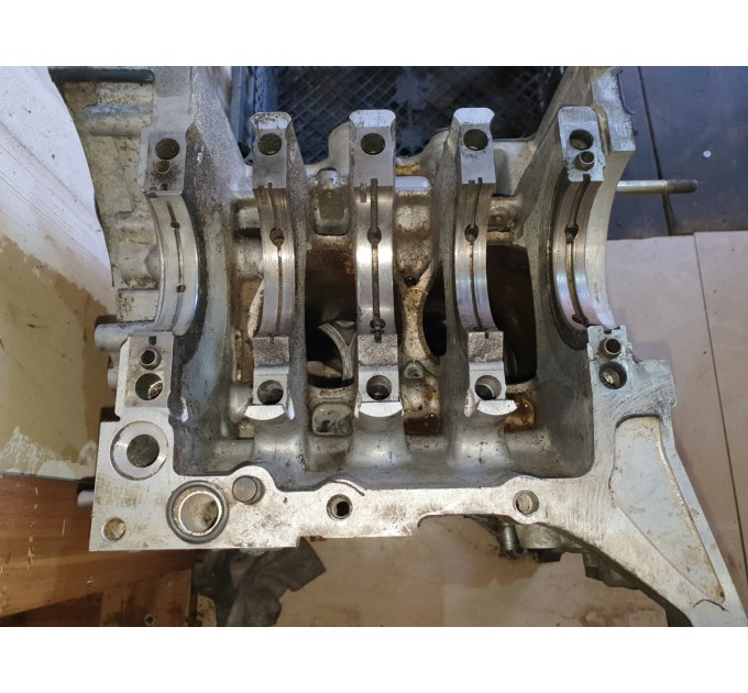 Блок цилиндров в сборе дефект трещины Subaru Forester SH 2.0d 2008-2013 11010AB072