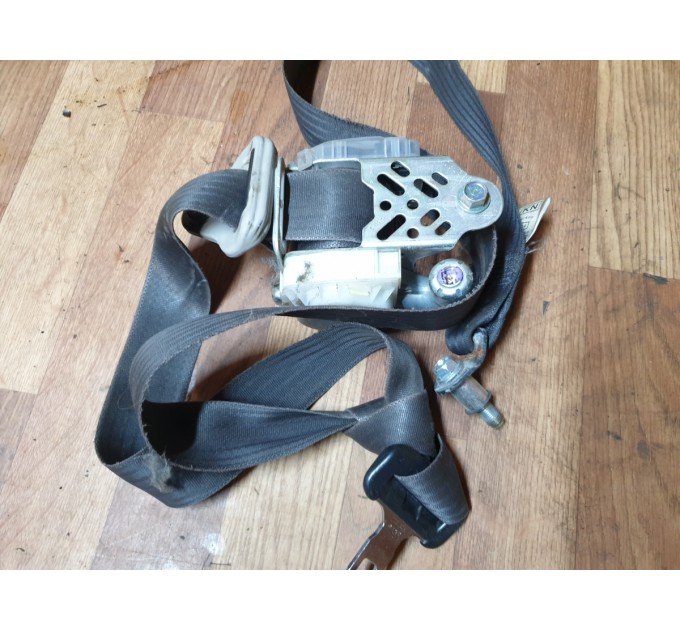 Редуктор задний Subaru Forester SH 2.0d 2008-2013 27011AB231