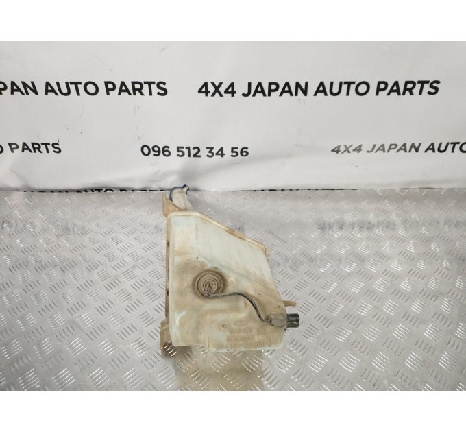 Бачок омивача Hyundai Santa-Fe 2.7 (2006-2012) 986102B000