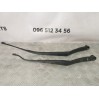 повідець переднього двірника правий Hyundai Santa Fe (2006-2012) 983202B000