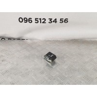 ручка троса капота Mitsubishi outlander 2,4 (2003-2008) MR640372