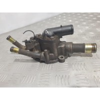 Корпус термостата Nissan Almera N16 2000-2006 11061AU300 Корпус термостата Nissan Almera N16 2000-2006 11061AU300