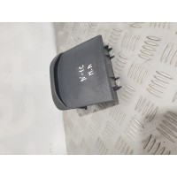 Вещевой отсек (крышка предохранителей) Nissan Almera N16 2000-2006 24313BM405