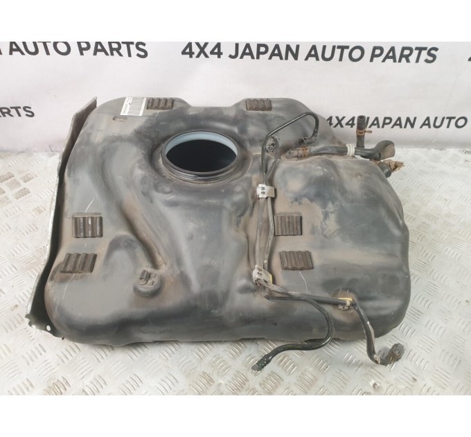 бак топливный HONDA CIVIC 4D  (2005-2012) 17044SNC010