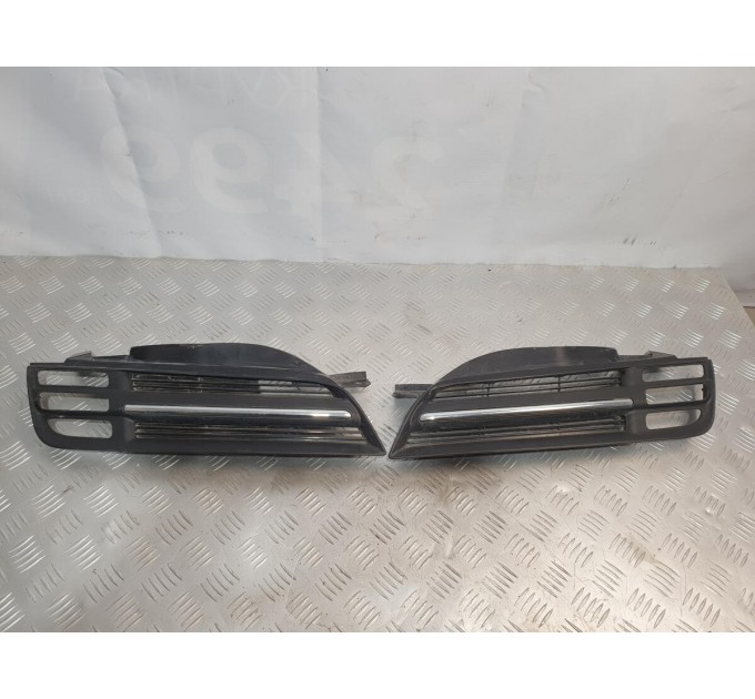 Накладка переднього бампера ліва NISSAN MICRA K12 (2002-2010) 62330AX600