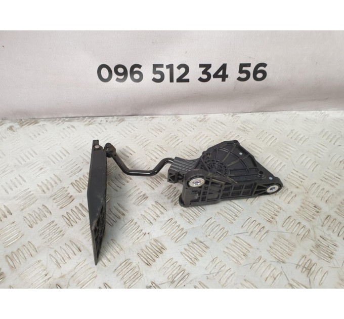 педаль газу HONDA CIVIC 4D (2005-2012) 17800SNBG02
