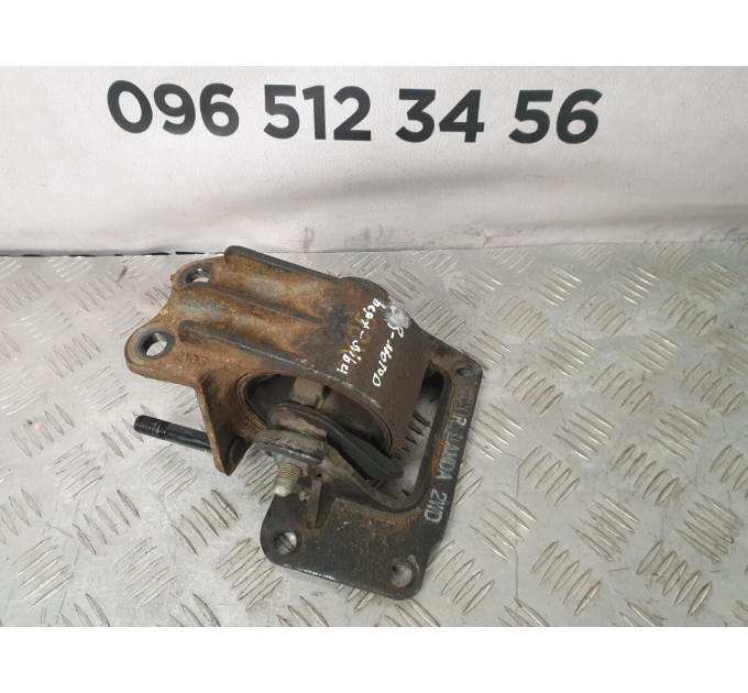 Подушка (опора) двигуна ліва Hyundai Santa Fe (2006-2012) 218302P600