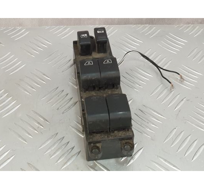 блок кнопок склопідйомників передній лівий NISSAN MURANO Z50 (2003-2008) 25401CA010