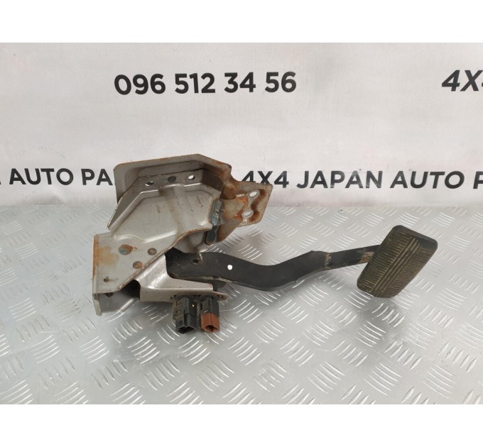 педаль гальма NISSAN MURANO Z50 (2003-2008) 46501CA115