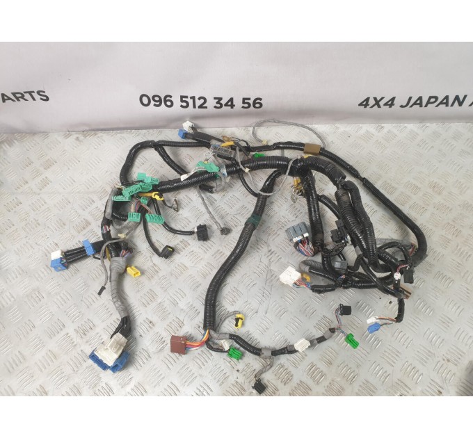 проводка панели торпед HONDA CIVIC 4D  (2005-2012) 32117SNDG02