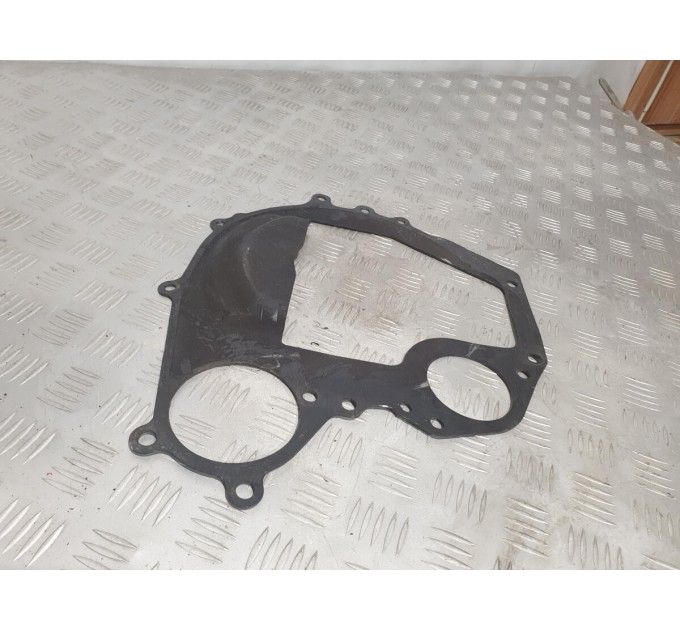 Защитный кожух  крышка маховика кпп nissan primera p12 (2002-2007) Nissan primera p12 (2001 - 2007) 304112F000