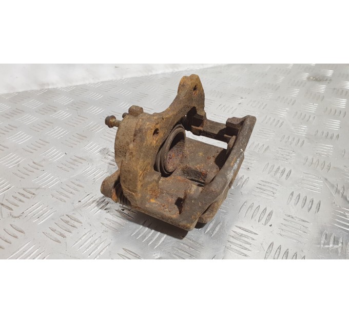 Суппорт тормозной передний левый nissan primera p12 (2002-2007) Nissan primera p12 (2001 - 2007) 410114U100