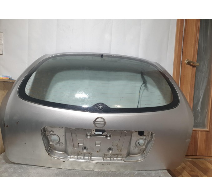 Кришка багажника без скла була в ремонті Primera p12 (2002-2007) Nissan primera p12 (2001 - 2007) 90100