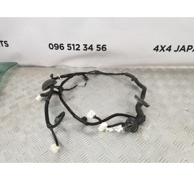 проведення дверей передньої лівий Nissan Qashqai 1.5 (2006-2013) 24125JD03C