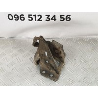 кронштейн заднего рычага левый Nissan Qashqai 1.5 (2006-2013)  55430JG000